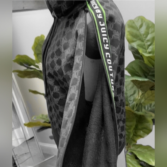 Juicy Couture JC Tricot Hoodie - Picture 8 of 13